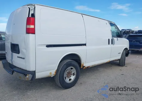 2006 Chevrolet Express Work Van from USA, damaged, VIN 1GCHG35U461184518
